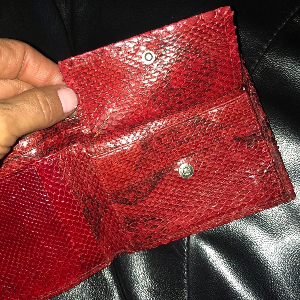 Red wallet - Picture 5 of 6